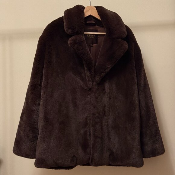 Freed - Picture 3 of 7